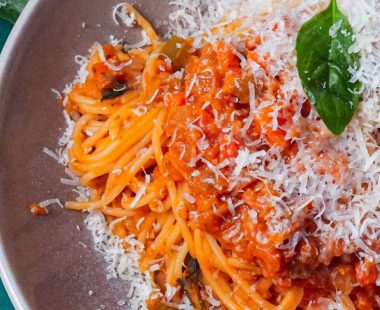 Spaghetti cu ragu de linte-2