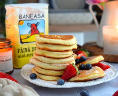 clatite-amiericane-pufoase