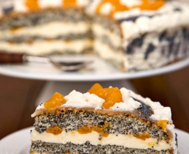 tort-cu-mac-frisca-si-mandarine
